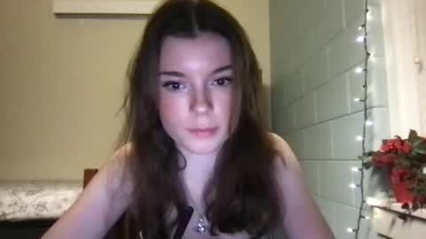 Snapshot of dream1girl_ chatting on February 2025 12:30:02 AM ur dream girl online show from February 2025 12:30:02 AM