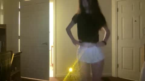 ur dream girl online show from April 2026 09:38:01 PM