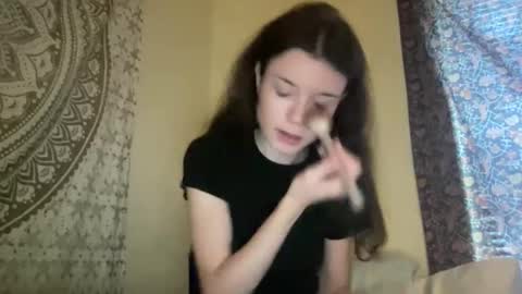 ur dream girl online show from April 2026 06:10:02 PM