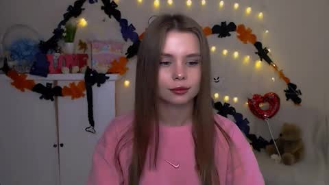 Mari online show from October 2025 06:47:01 AM