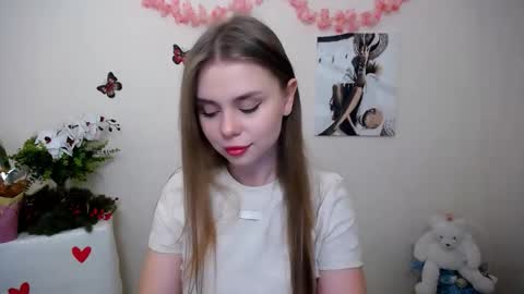 Mari online show from March 2026 08:20:01 AM