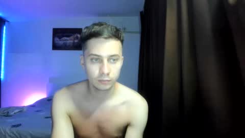 Johnny online show from May 2026 06:09:01 PM
