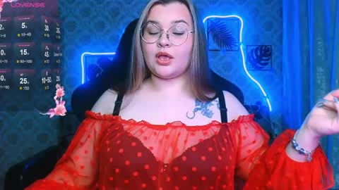 dreamforyoue2 online show from May 2026 07:53:02 PM