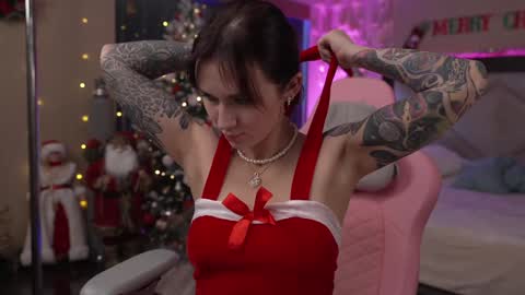 Sarah online show from December 2024 02:46:02 AM