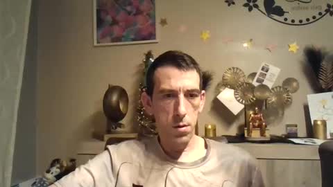 Snapshot of dreamguy38 chatting on December 2024 03:05:02 AM dreamguy38 online show from December 2024 03:05:02 AM