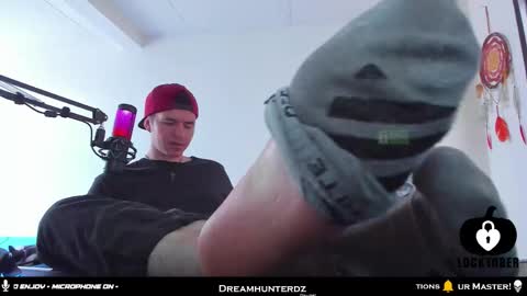 Your lord. - ONLINE  1500 Pm to 2100 Pm - New York Hour online show from October 2025 08:54:02 PM