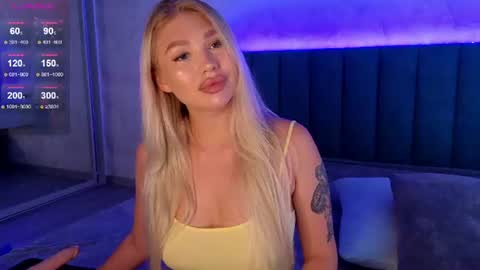 Snapshot of dreamkisslove chatting on July 2026 04:51:02 AM Mila online show from July 2026 04:51:02 AM