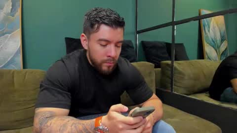 cris online show from October 2025 03:31:02 PM