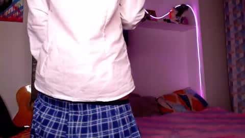 Adam Dream online show from November 2025 07:37:02 PM