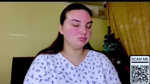 Mila online show from February 2026 04:06:02 AM