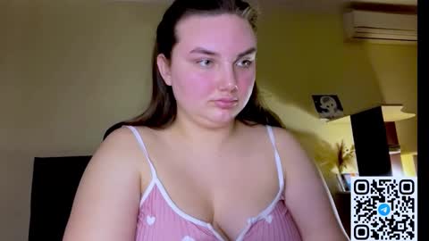 Mila online show from March 2026 06:40:02 PM