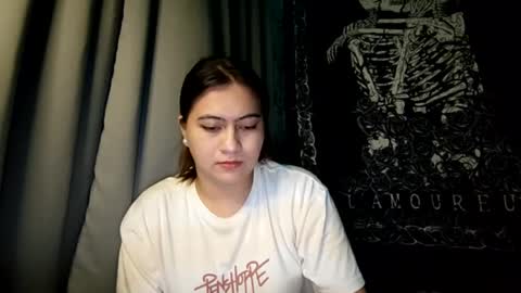 dreamycreamyst online show from January 2025 02:51:02 PM