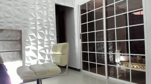 Snapshot of drekev_ chatting on January 2025 11:15:02 AM Kevin online show from January 2025 11:15:02 AM