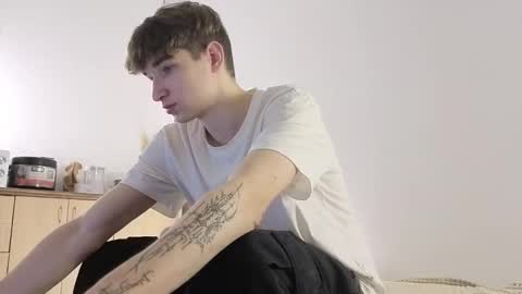 Mark online show from December 2025 05:10:02 PM