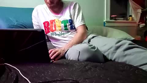 drippiehippie420 online show from April 2026 03:13:02 AM