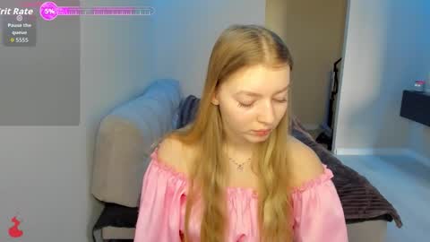 Snapshot of drivecrazy chatting on February 2026 03:33:01 AM Hanna online show from February 2026 03:33:01 AM