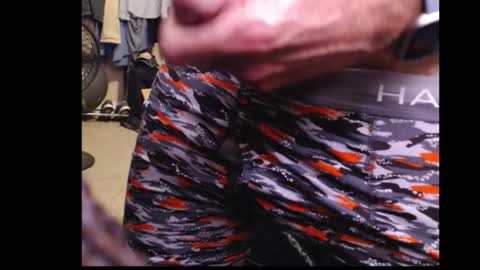 Snapshot of drmbigg chatting on November 2025 03:16:02 AM Hello Hope you enjoy what you see. I love attention in dirty talk and tips thickcock edging precum dirtyTalk C2C online show from November 2025 03:16:02 AM