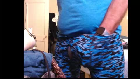 Snapshot of drmbigg chatting on February 2026 06:26:01 PM Hello Hope you enjoy what you see. I love attention in dirty talk and tips thickcock edging precum dirtyTalk C2C online show from February 2026 06:26:01 PM