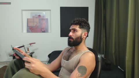 Snapshot of drogama chatting on December 2024 11:18:02 PM Drogama online show from December 2024 11:18:02 PM