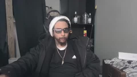 Snapshot of drogoloko233 chatting on January 2025 03:30:02 AM drogo lpkp online show from January 2025 03:30:02 AM