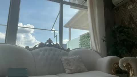 Dr. Resa online show from March 2025 12:34:01 PM