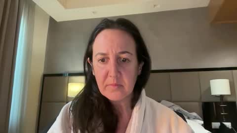 Dr. Resa online show from January 2026 07:13:01 AM