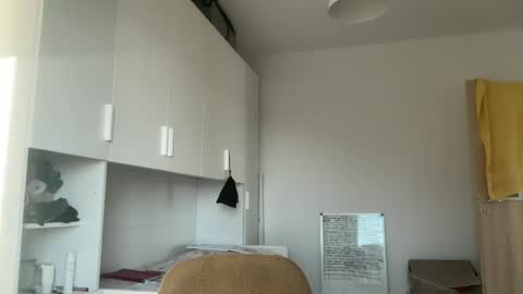 Snapshot of drresa chatting on June 2026 05:05:01 PM Dr. Resa online show from June 2026 05:05:01 PM