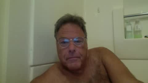 Snapshot of drummersrock92118 chatting on April 2026 09:57:01 AM drummersrock92118 online show from April 2026 09:57:01 AM