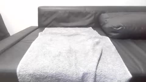 Snapshot of drwalviking chatting on March 2026 01:32:01 AM drwalviking online show from March 2026 01:32:01 AM