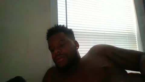 Snapshot of dsmoov_ chatting on September 2025 02:54:01 PM SmoovFanz online show from September 2025 02:54:01 PM