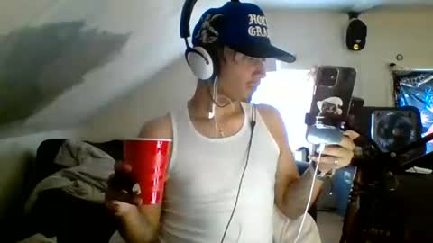 Snapshot of dubz07 chatting on June 2026 06:23:01 PM dubz07 online show from June 2026 06:23:01 PM