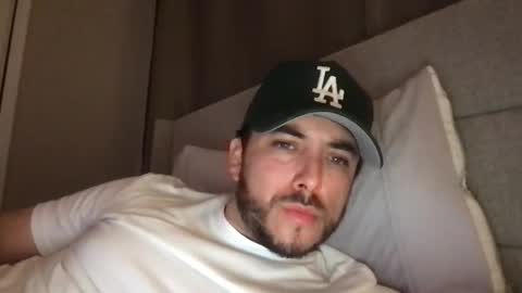 duke12034 online show from December 2025 01:32:01 AM