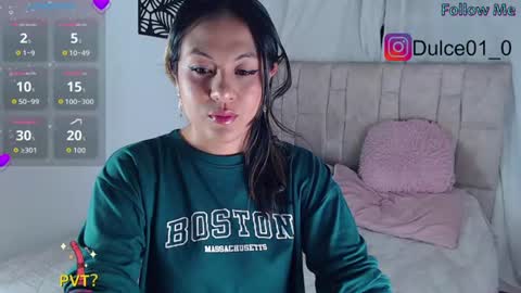 Snapshot of dulce01_0 chatting on June 2026 02:03:01 AM Charlotte online show from June 2026 02:03:01 AM