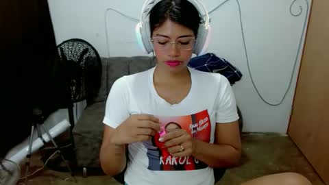 dulce2415 online show from March 2026 07:02:01 AM