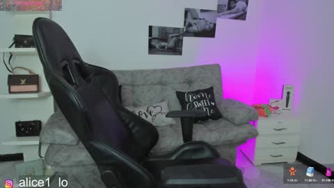  ALICE  online show from January 2025 01:38:02 PM