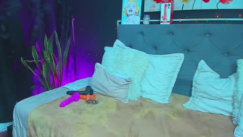 C E L E S T E  online show from January 2025 02:15:01 AM