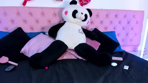 Snapshot of dulce_joness_ chatting on February 2026 11:56:01 PM Dulce BBW Jones online show from February 2026 11:56:01 PM