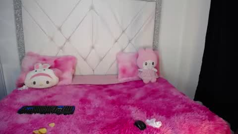 dulce_kiy online show from May 2026 08:53:01 AM