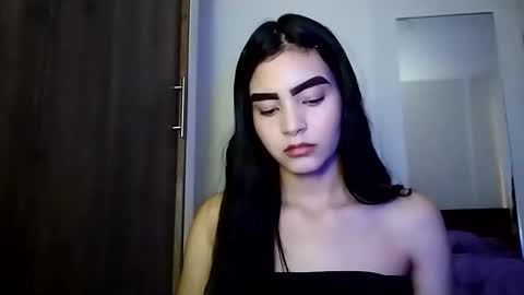 dulce_lucero online show from September 2025 08:08:01 PM