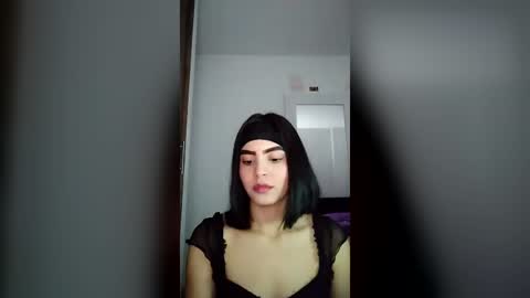 dulce_lucero online show from June 2026 02:23:02 AM