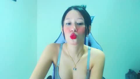 dulce_mauren online show from November 2025 06:38:02 AM