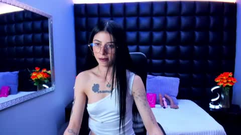 Snapshot of dulce_miiaa chatting on June 2026 06:50:01 PM dulce_miiaa online show from June 2026 06:50:01 PM