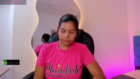 Dulce  online show from March 2026 07:40:01 PM