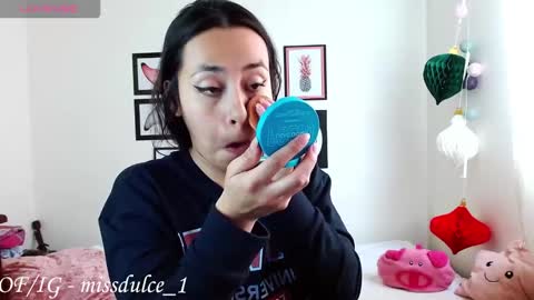 Snapshot of dulcemaria_alvarez22 chatting on February 2026 08:49:01 PM Dulce online show from February 2026 08:49:01 PM