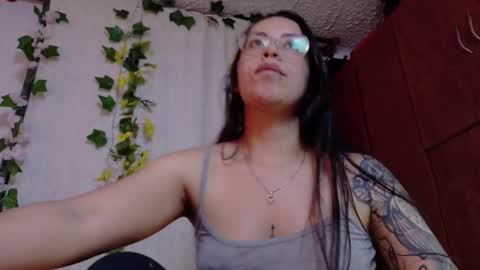 Snapshot of dulcemaria_alvarez22 chatting on March 2026 11:32:01 PM Dulce online show from March 2026 11:32:01 PM