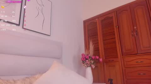 DULCE  online show from January 2025 05:19:02 AM