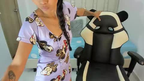 Snapshot of dulcesofia18 chatting on February 2026 12:42:02 AM Dulce Sofia online show from February 2026 12:42:02 AM