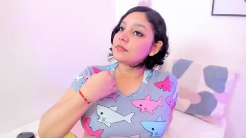 Snapshot of dullce77 chatting on November 2025 07:26:01 PM Dulce online show from November 2025 07:26:01 PM