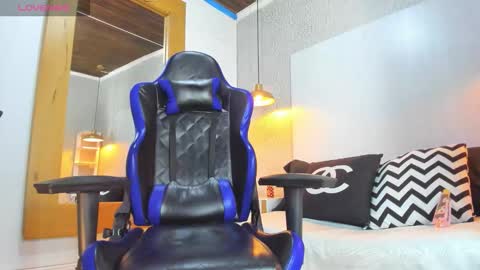 DUSAN  GREY online show from February 2026 04:21:02 AM