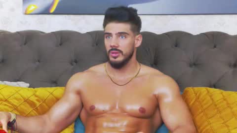 Snapshot of dustinkeent chatting on November 2025 04:45:02 AM Dustin online show from November 2025 04:45:02 AM